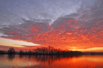 gel et ciel rouge